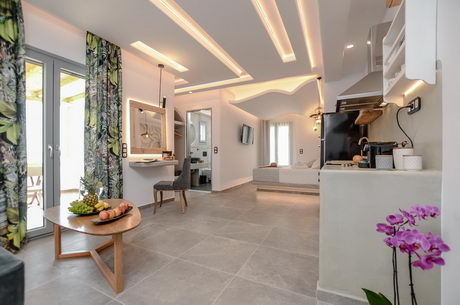 Ariadne Apartment