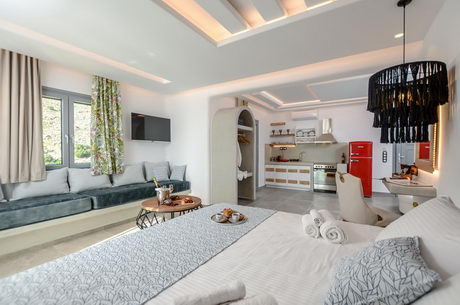Artemis Apartment