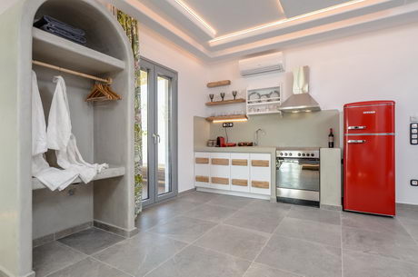 Artemis Apartment